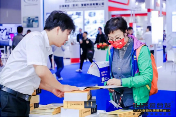 技術(shù)專家，一對一講解